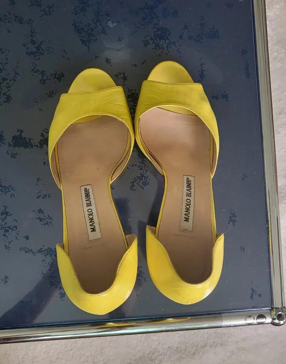 마놀로 블라닉 옐로우 샌들37.5