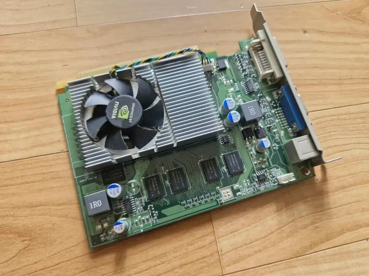 NVIDIA 엔비디아 NV GF9400GT 512M 그래픽카드