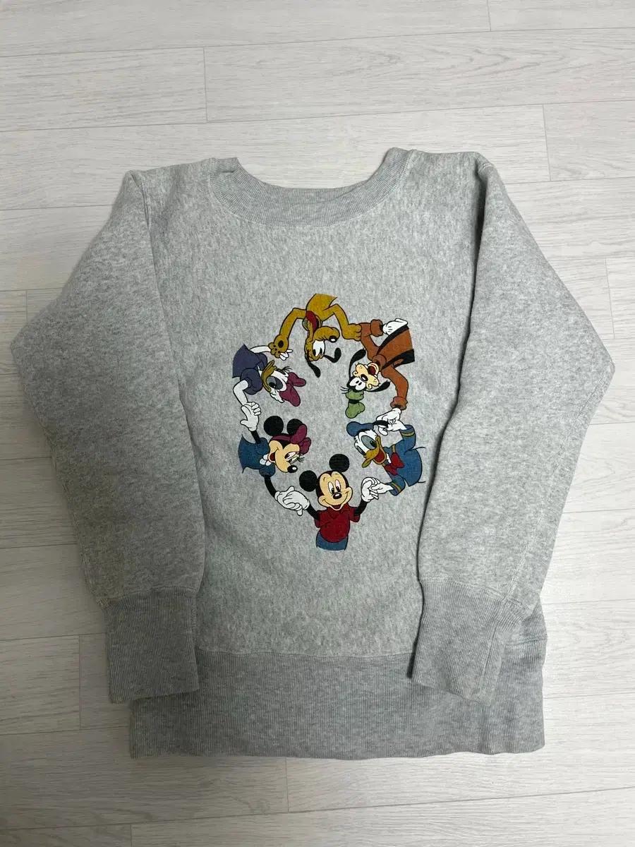 챔피온x빔즈x디즈니 콜라보 맨투맨 S