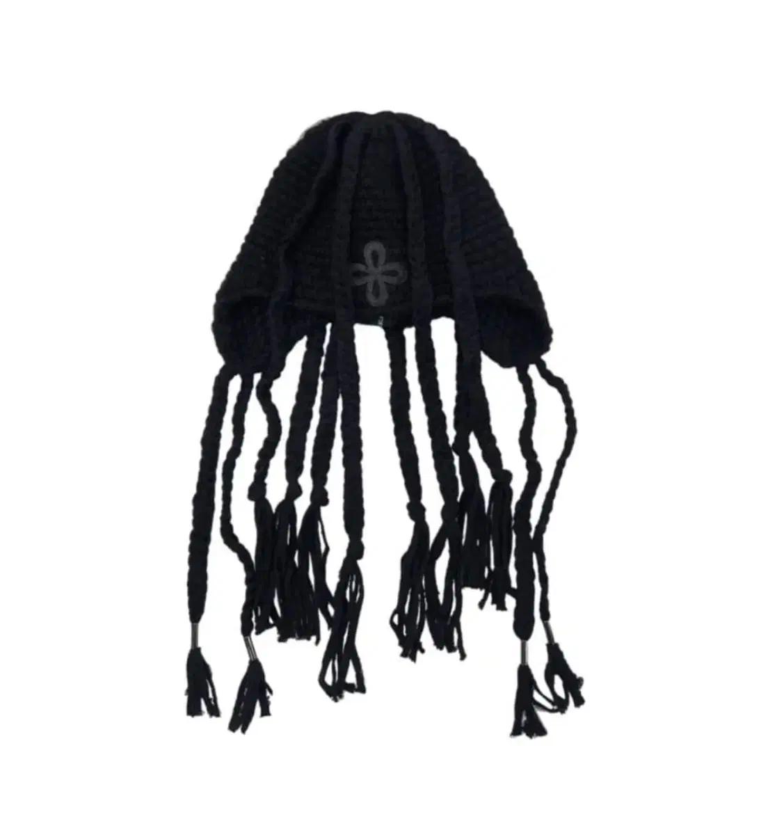 Surgery leather patch braids beanie