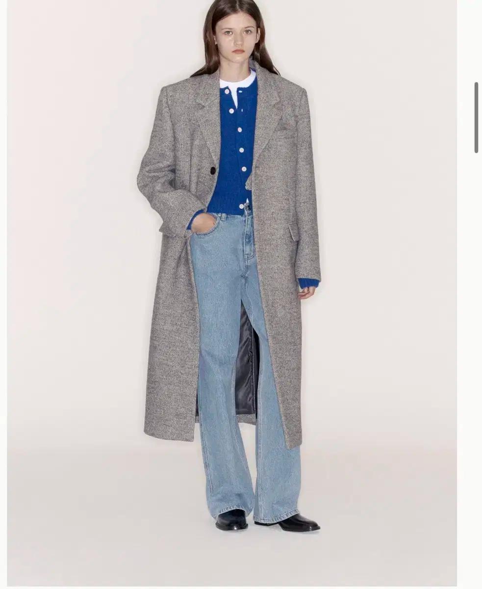 아비에무아 헤링본코트