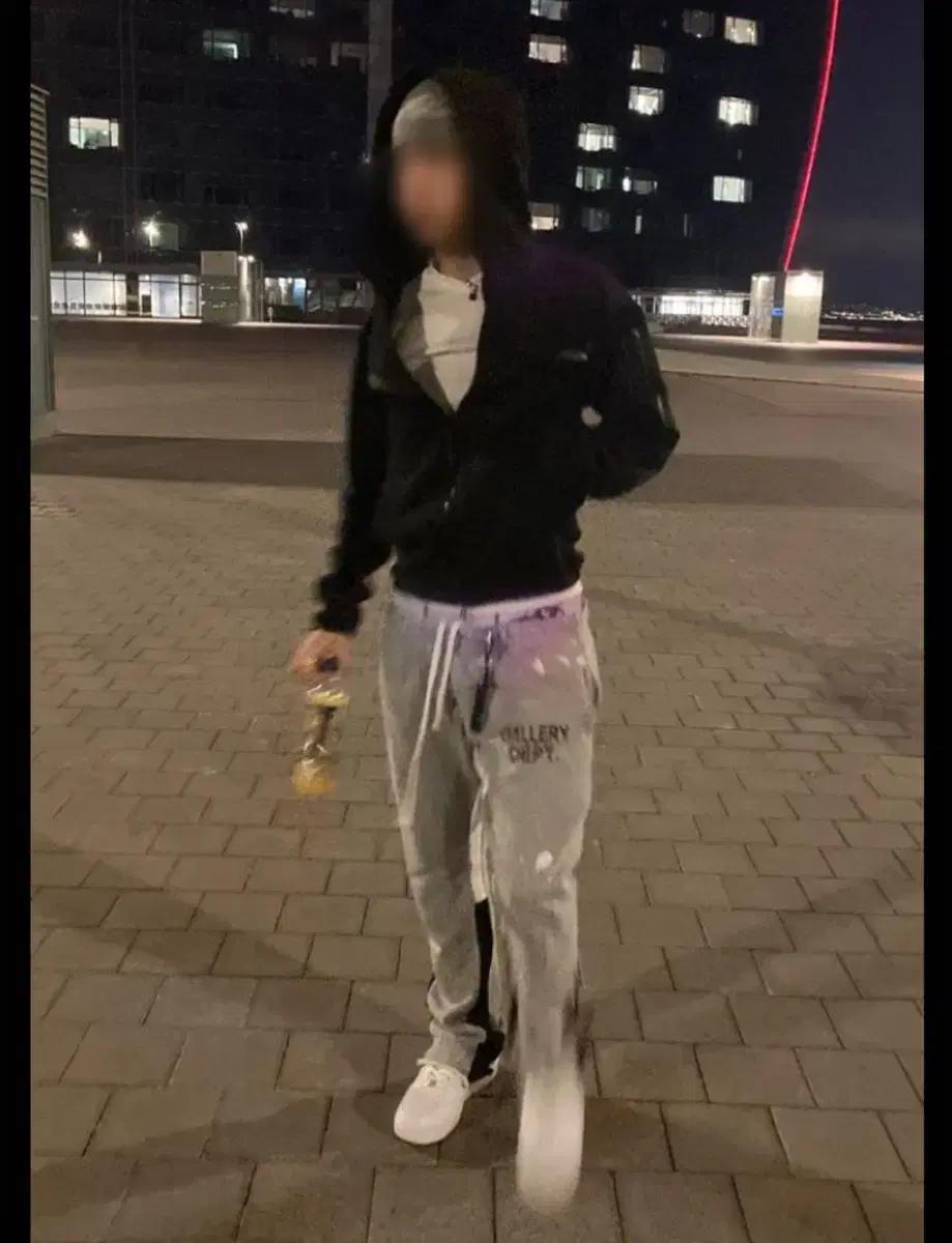 갤러리디파트먼트 23ss GD로고 플레어 스웻팬츠 그레이