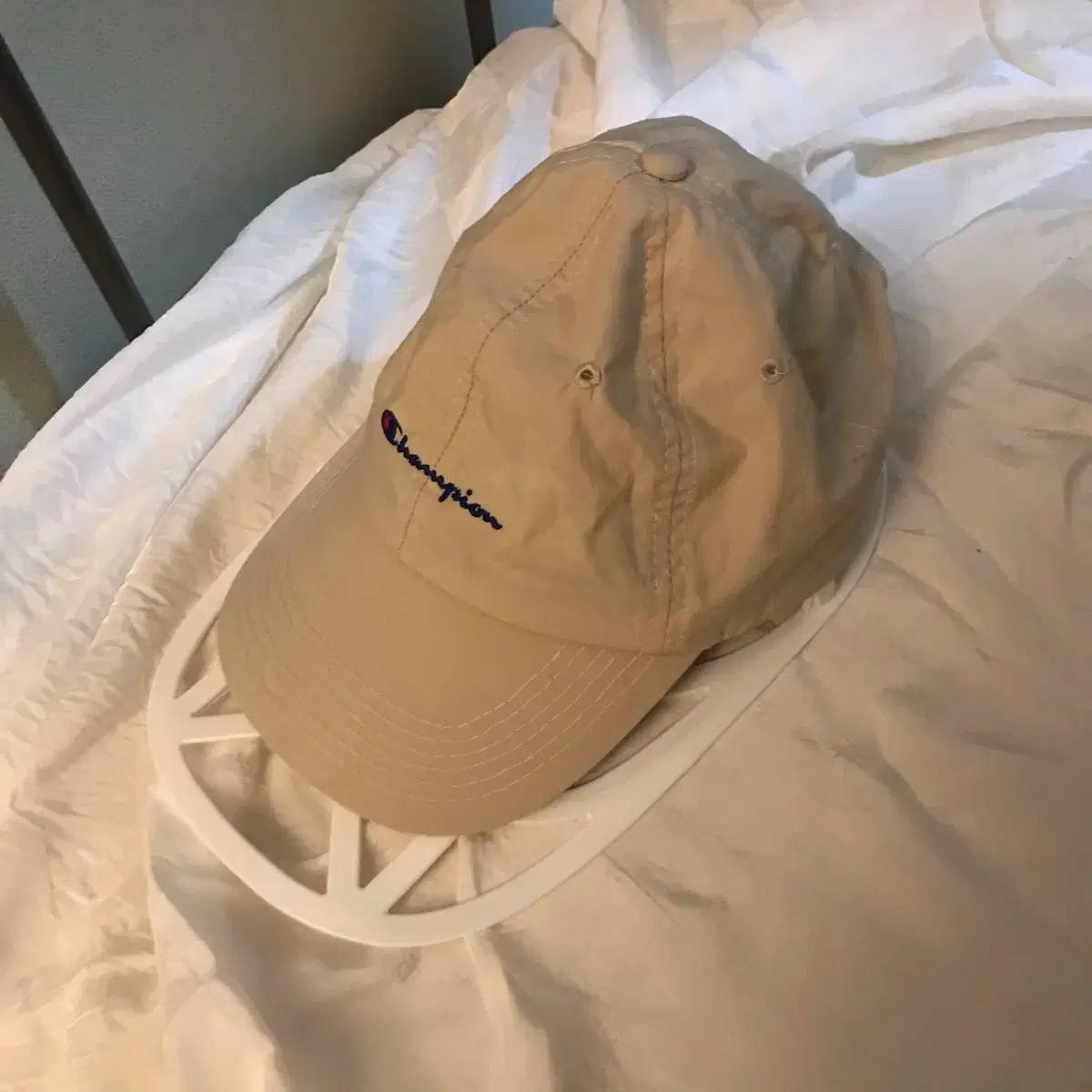 Champion 챔피온 베이지 볼캡