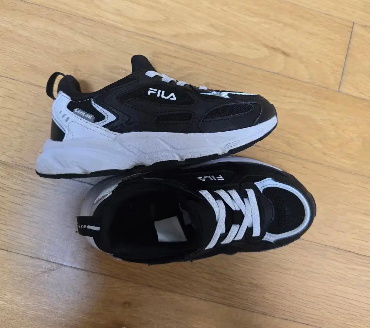 휠라키즈 운동화 170