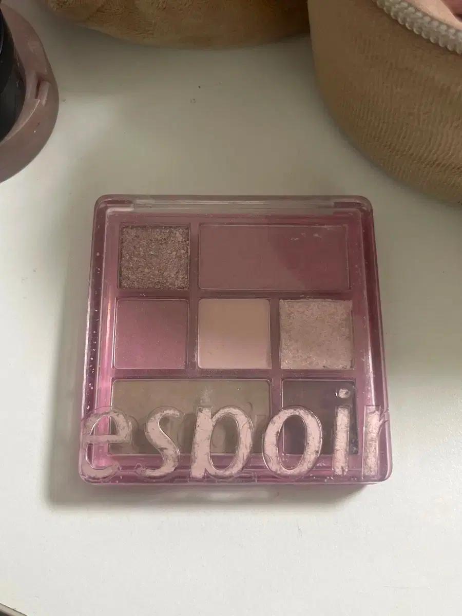 교신가능)) 단종 에스쁘아 리얼 아이 팔레트 플럼소다