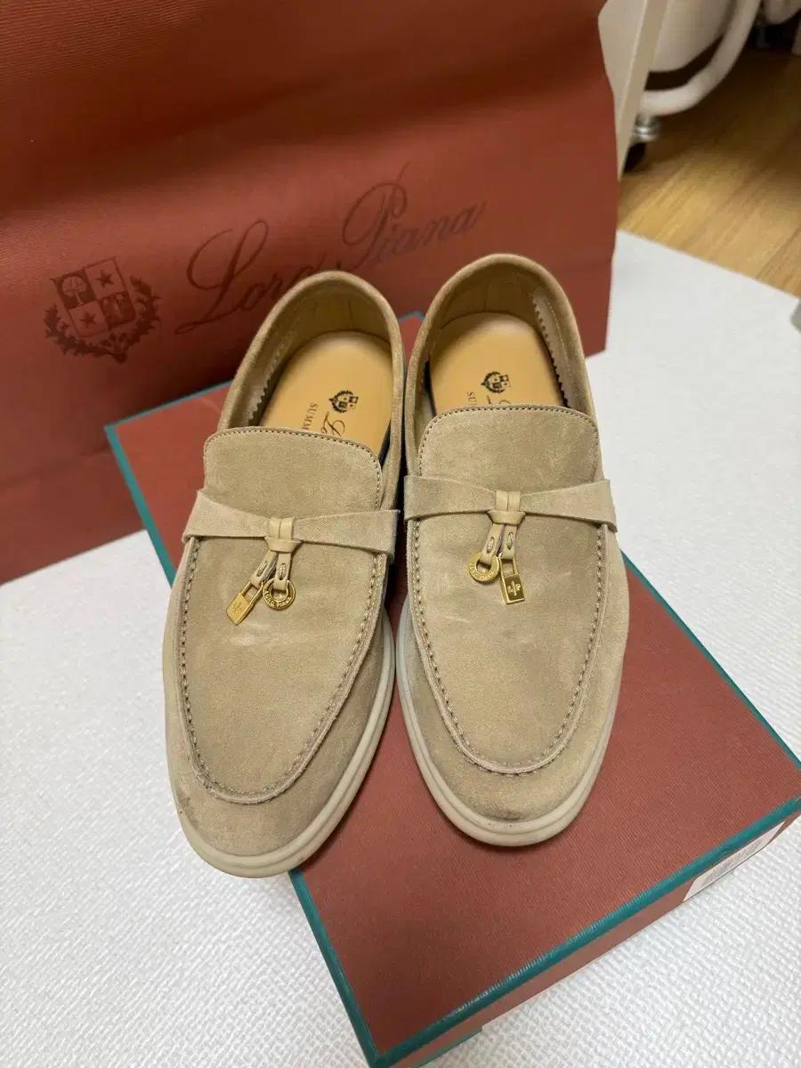 로로피아나 로퍼 35