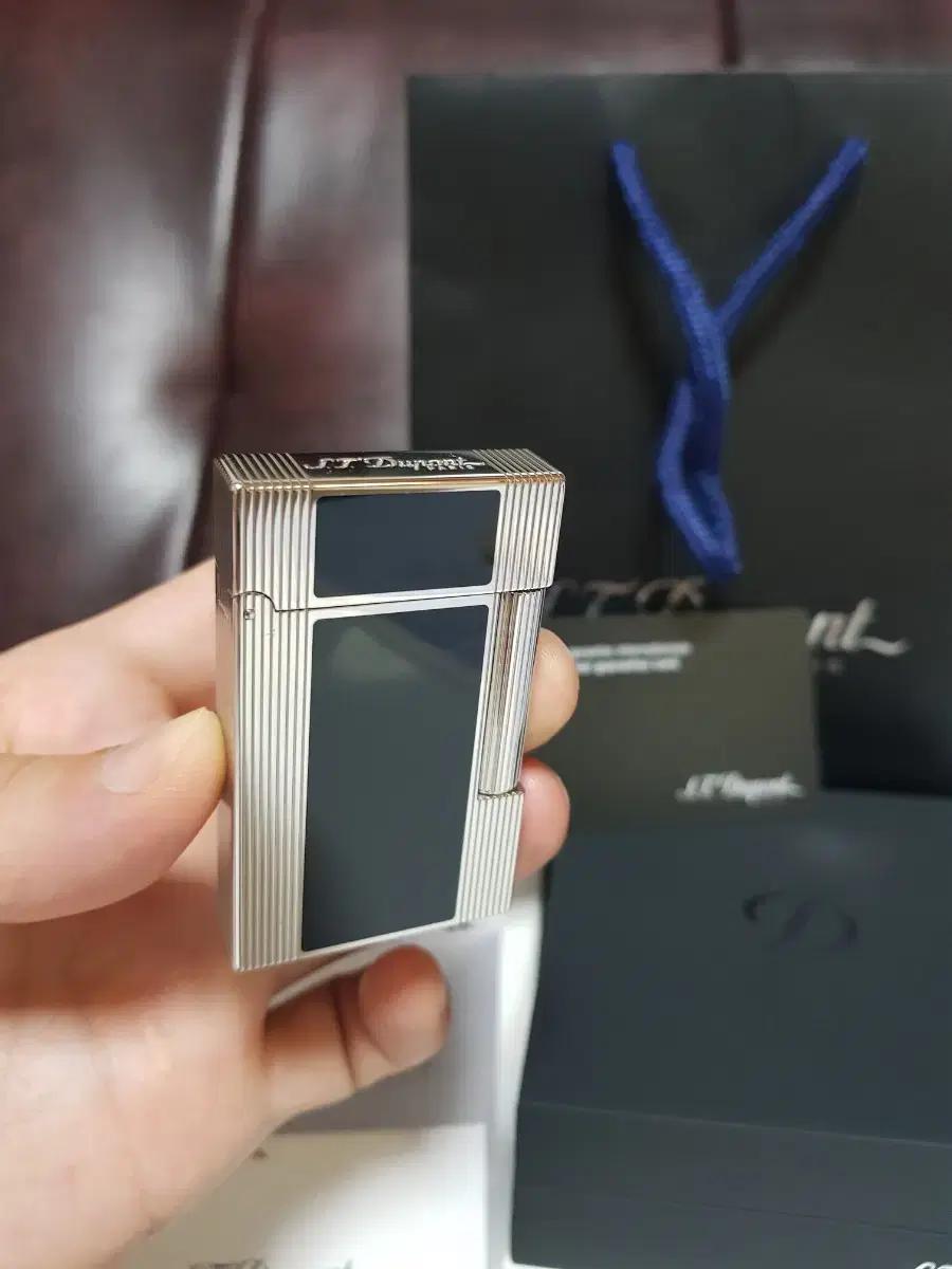 새상품 듀퐁라이터 라인2 쌍불 ca16380 블랙 래커 팔라듐 백금 듀퐁