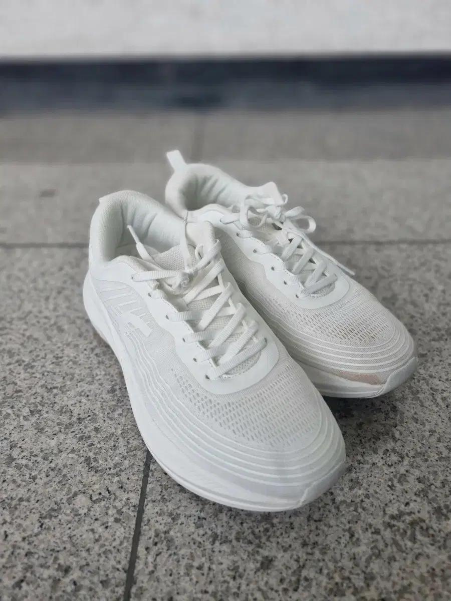 츄바스코 카본 러닝화