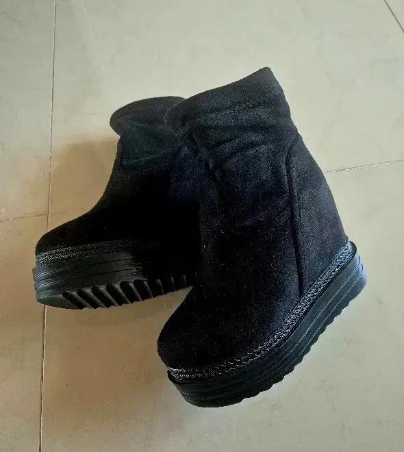 키높이 웨지 속굽 부츠/245/13cm