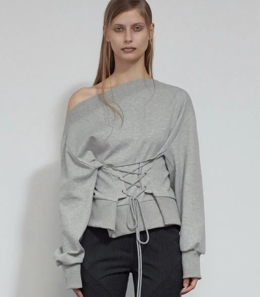 (미개봉새상품) 보헤미안서울 보헴서 코르셋 스웻셔츠 맨투맨 멜란지 그레이