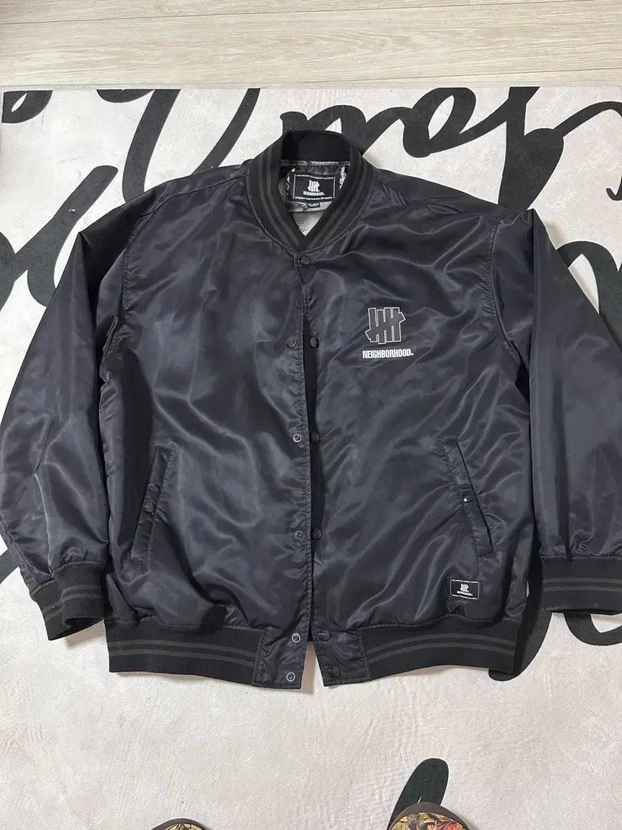 네이버후드 X 언디핏 팀 자켓 XL