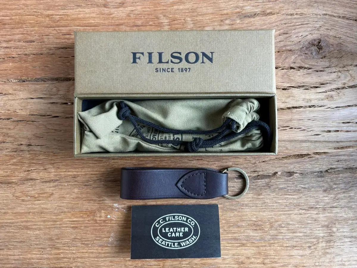 필슨 FILSON 키링(열쇠고리)
