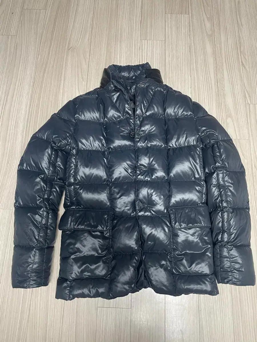 정품 듀베티카 구스 패딩 46사이즈