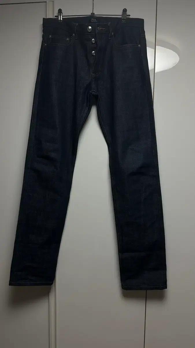 아페쎄 / 뉴스탠다드 셀비지 데님 / 31