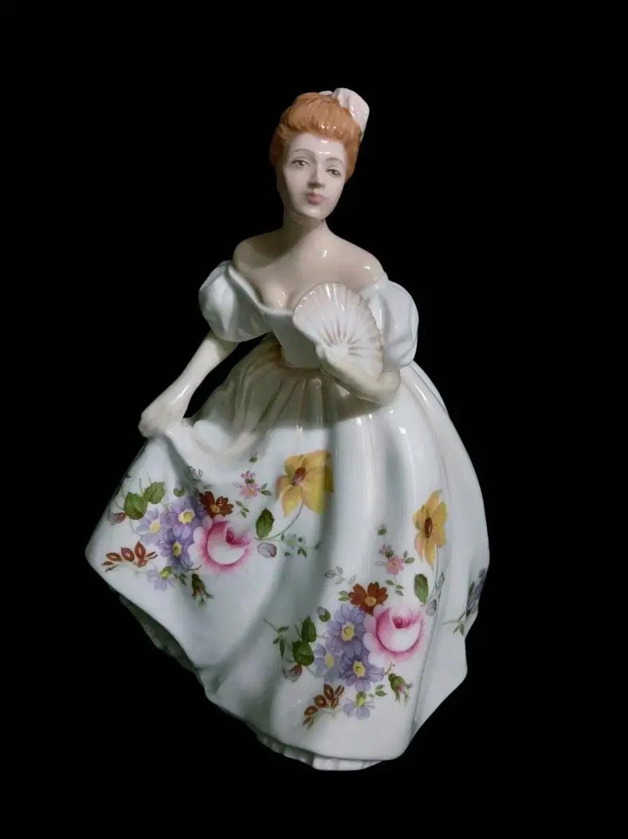 영국 로얄덜튼 피겨린 Marilyn