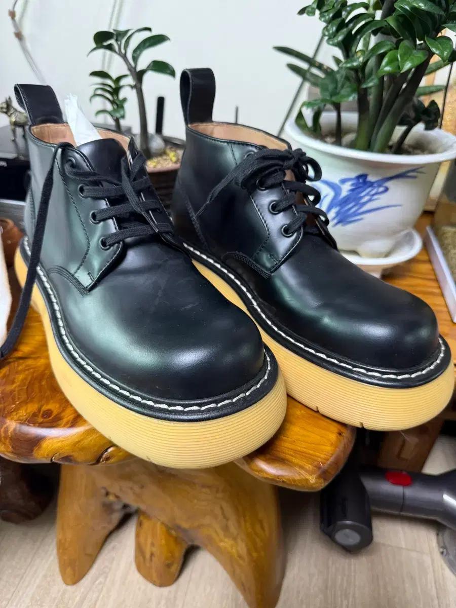 보테가베네타 바운스 부츠 260사이즈