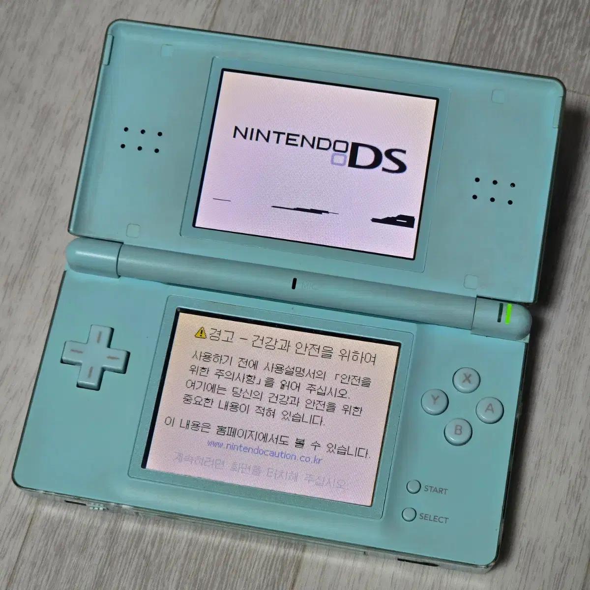 무배) 닌텐도 DS lite 민트색 본체