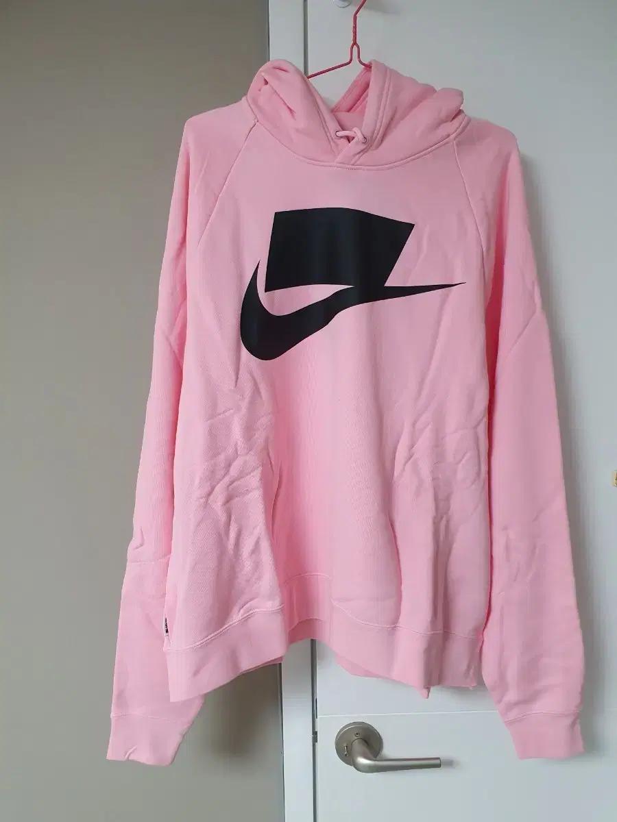 나이키 겨울용 후드티 팔아요