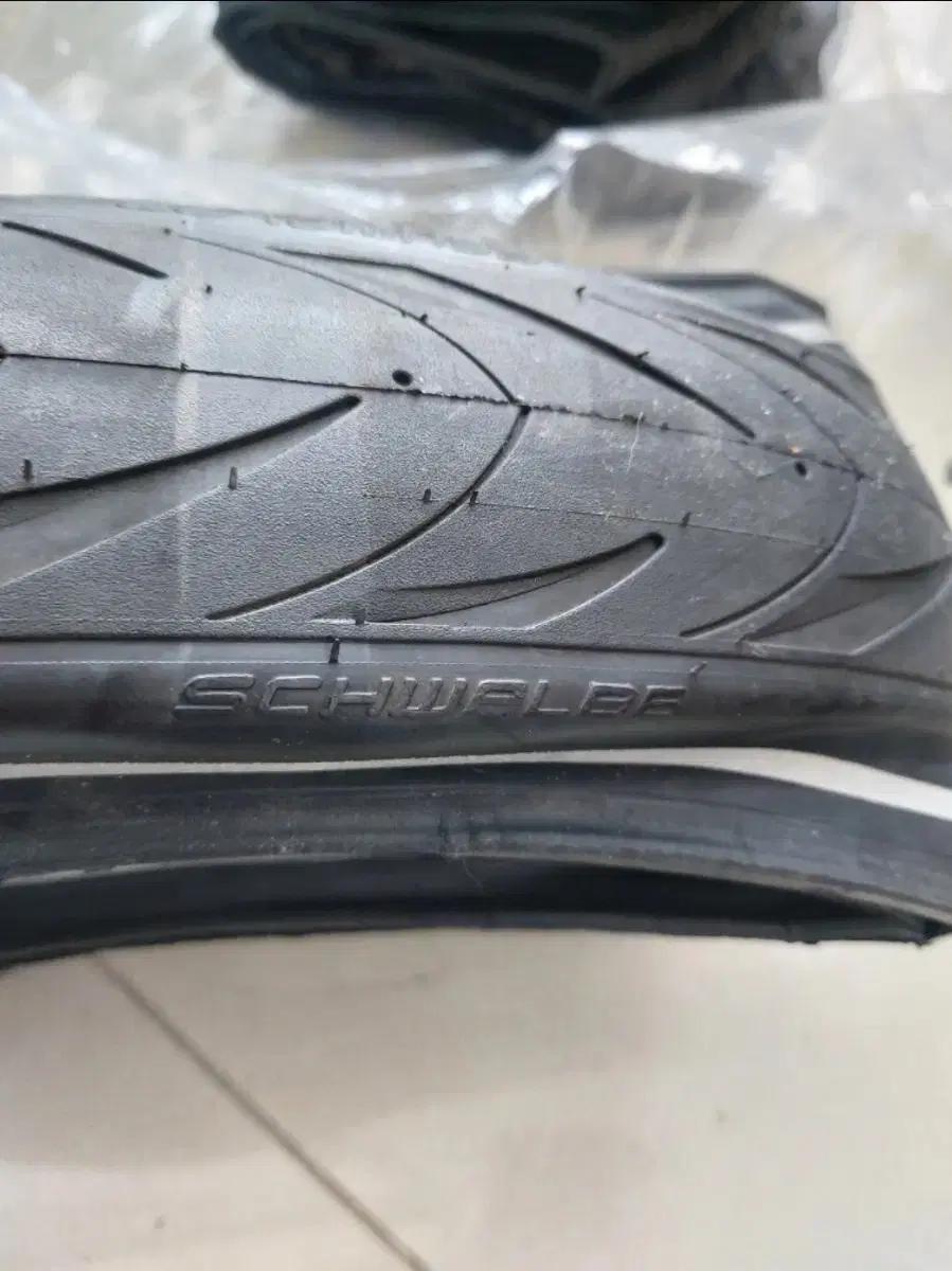 슈발베 mtb 타이어 27.5 * 2.00 개당