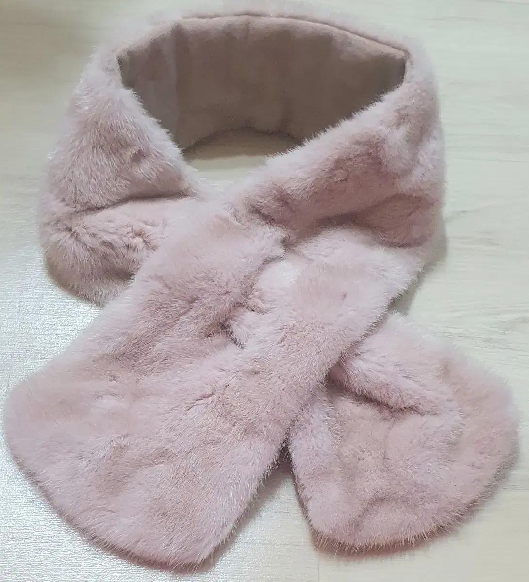 CARLYN밍크천연목도리