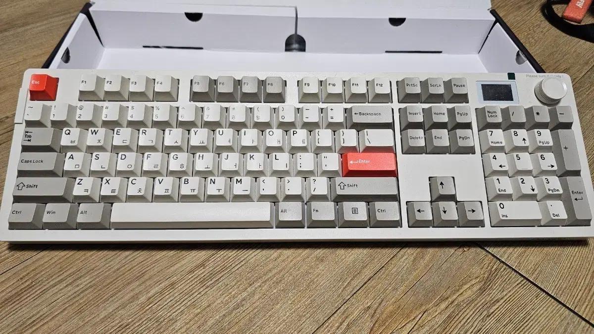 다얼유 a104 8k pro 레트로베이지