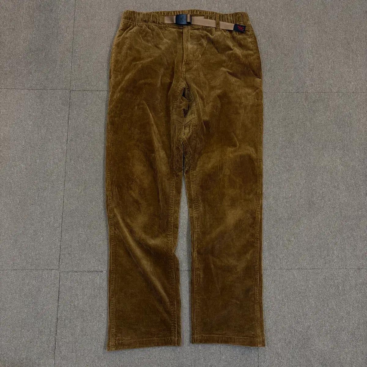 gramicci 그라미치 코듀로이 팬츠