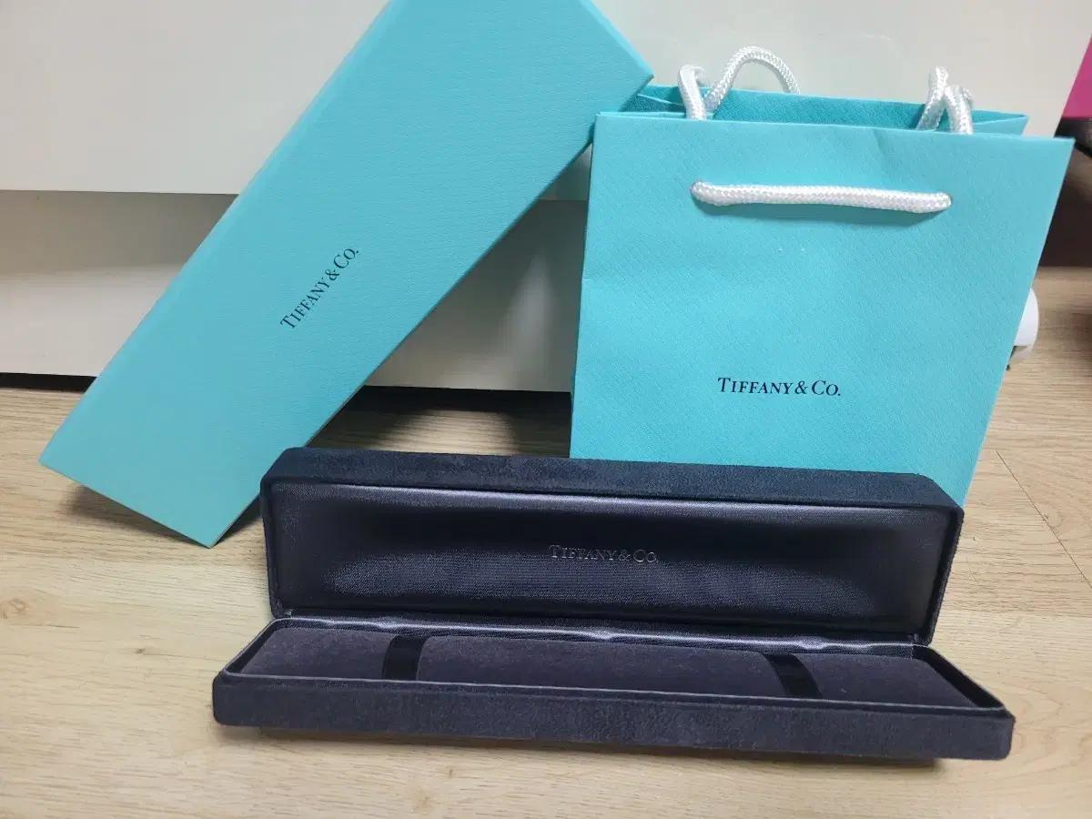 티파니 팔찌 케이스