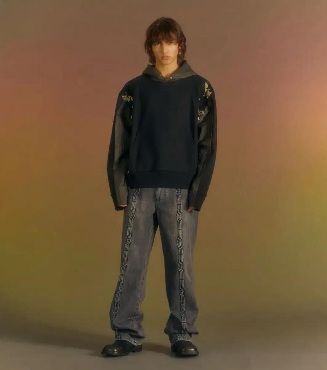 앤더슨벨 콘트라스트 후드티 (S)