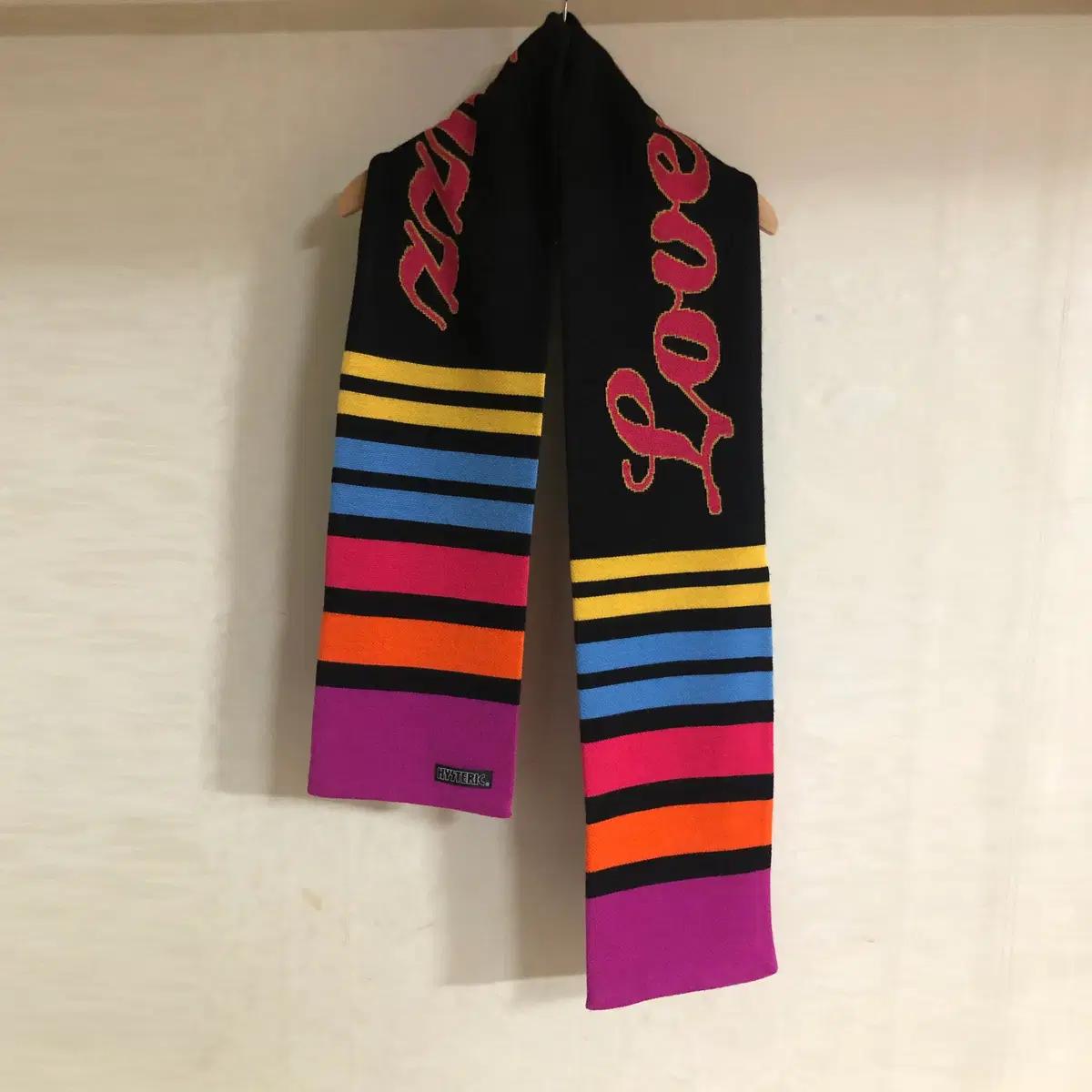 히스테릭 글래머 LOVE BUZZ 머플러