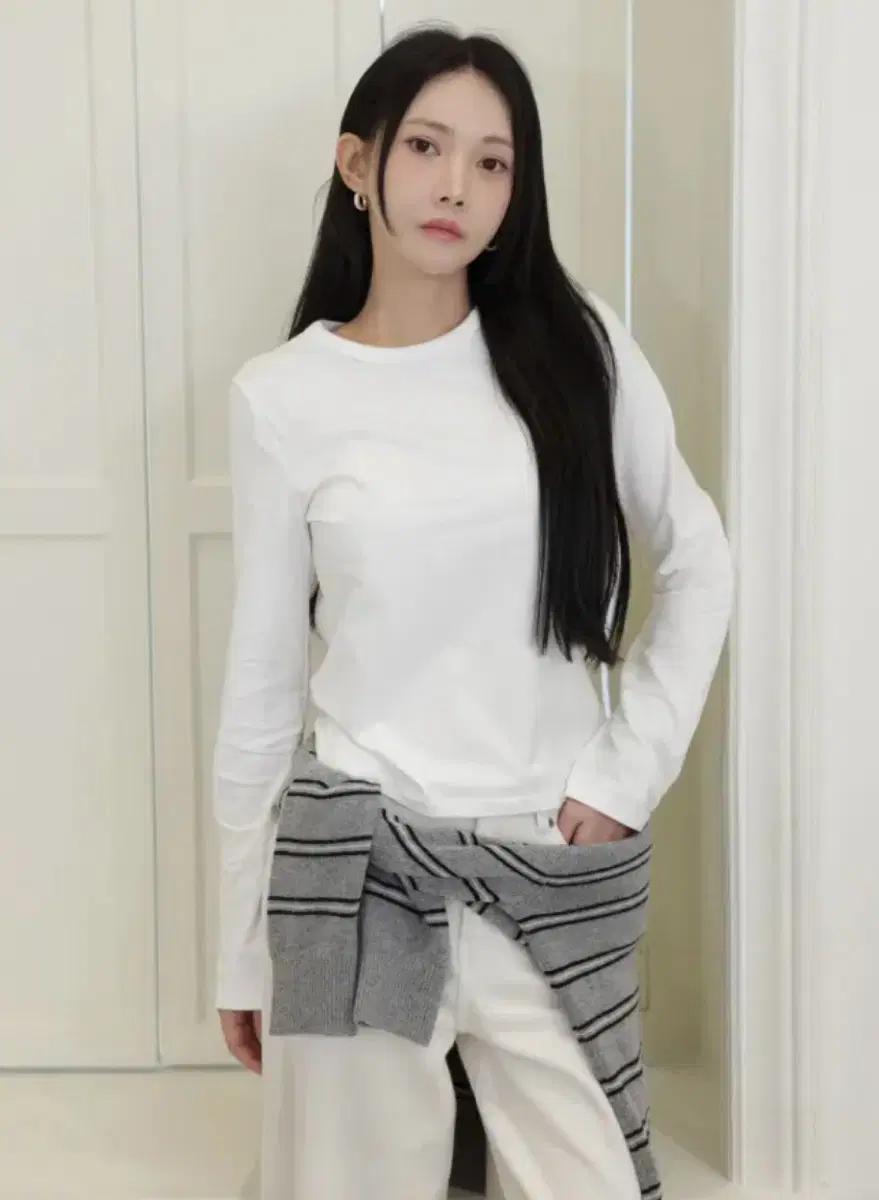 스파오 긴팔티