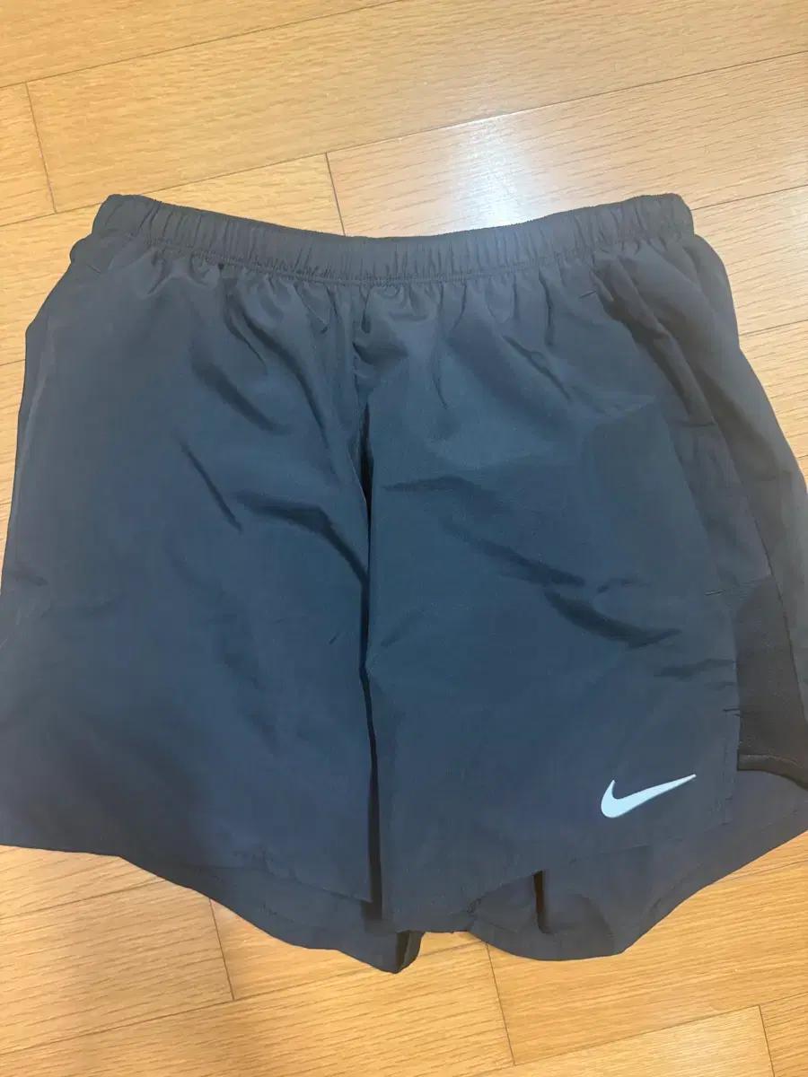 나이키 러닝 쇼츠