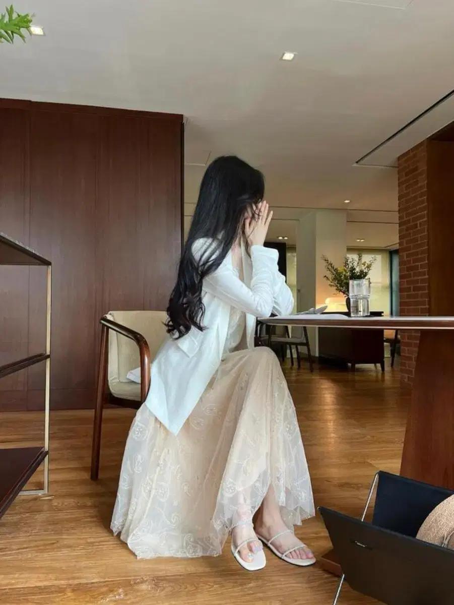 vy스튜디오 Florence reasonable mesh skirt