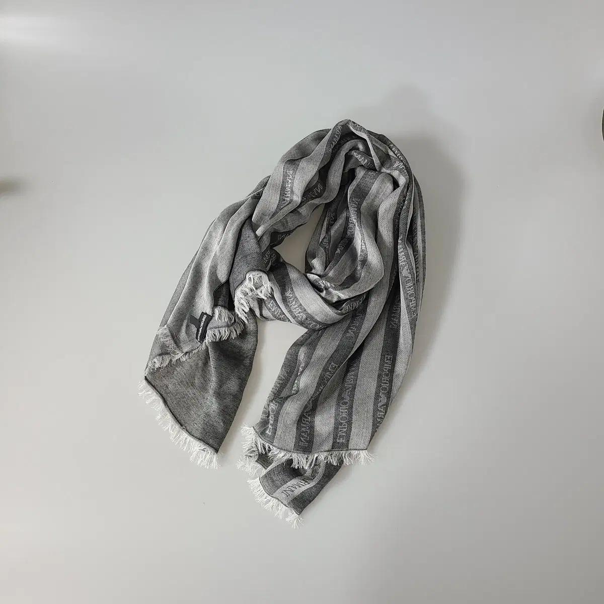 엠포리오 아르마니 남녀공용 로고배색 머플러 그레이 OS