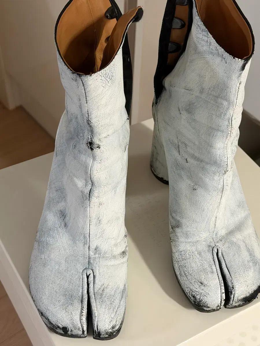 마르지엘라 타비 38.5