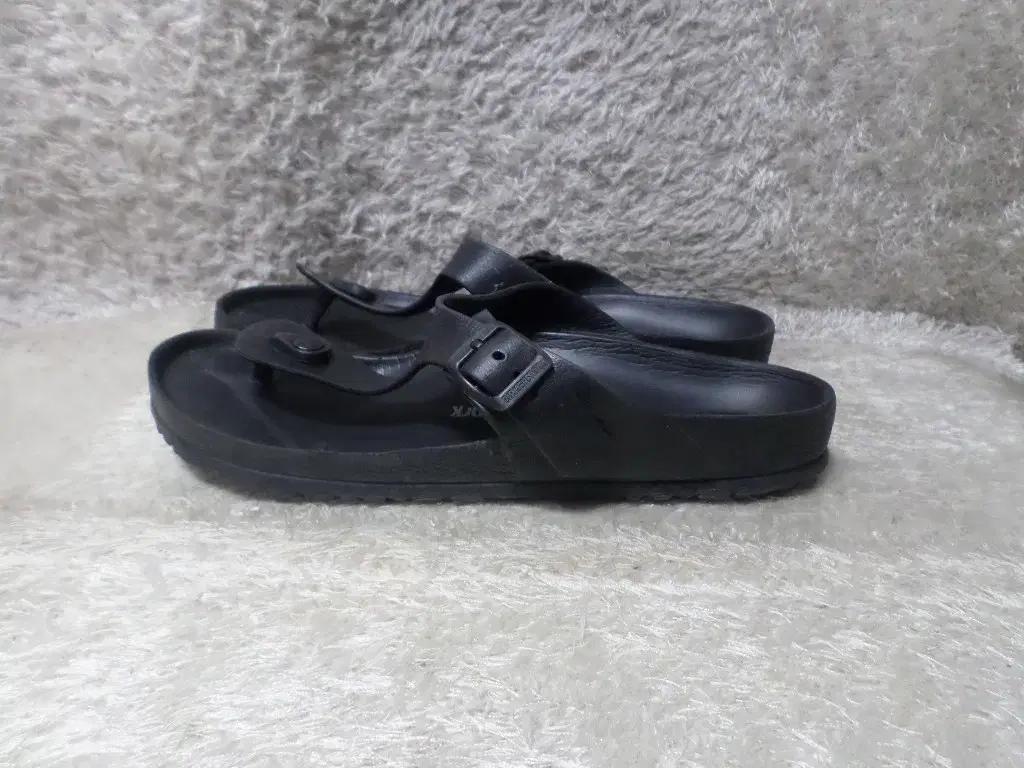 휘리릭구제 270 버켄스탁 에바 지제 조리 슬리퍼 블랙 중고 신발