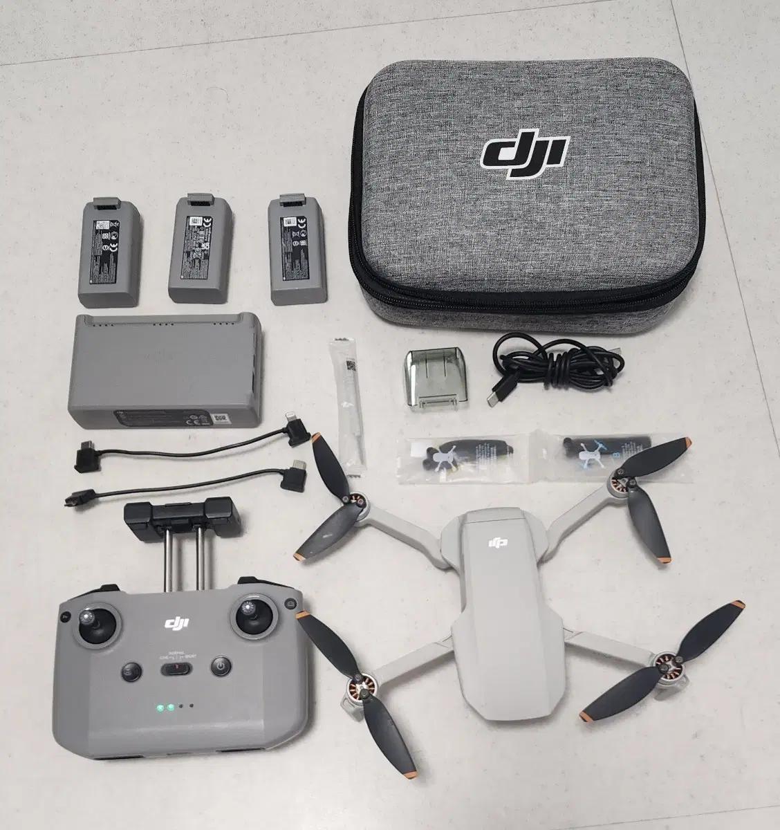 DJI 미니 4K 드론 플라이 모어 콤보 - DJI Mini 4K