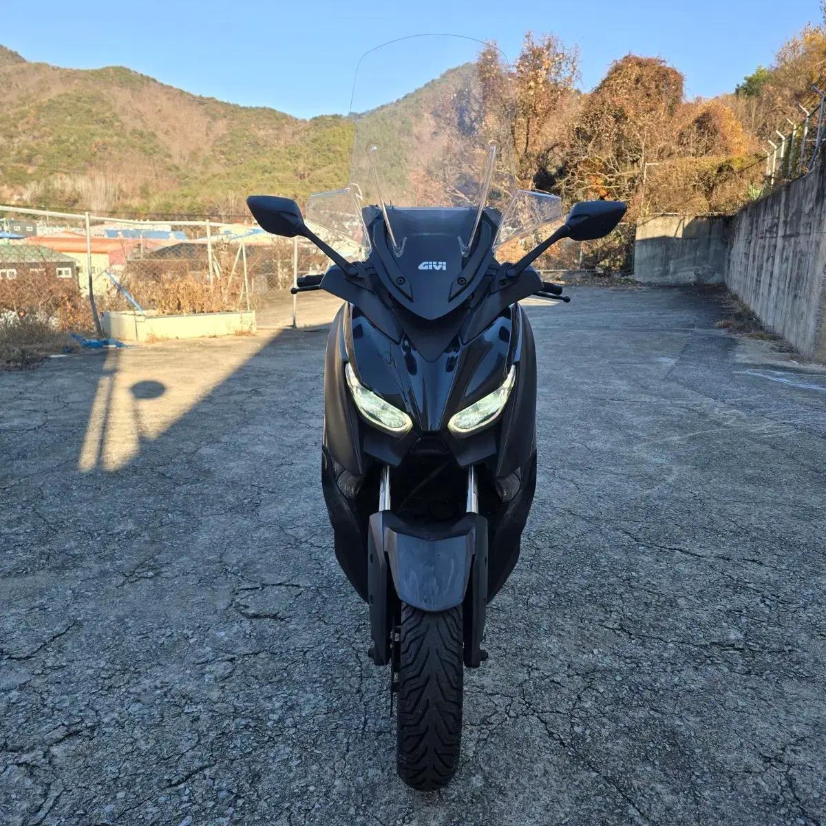 21년 야마하 xmax 팝니다