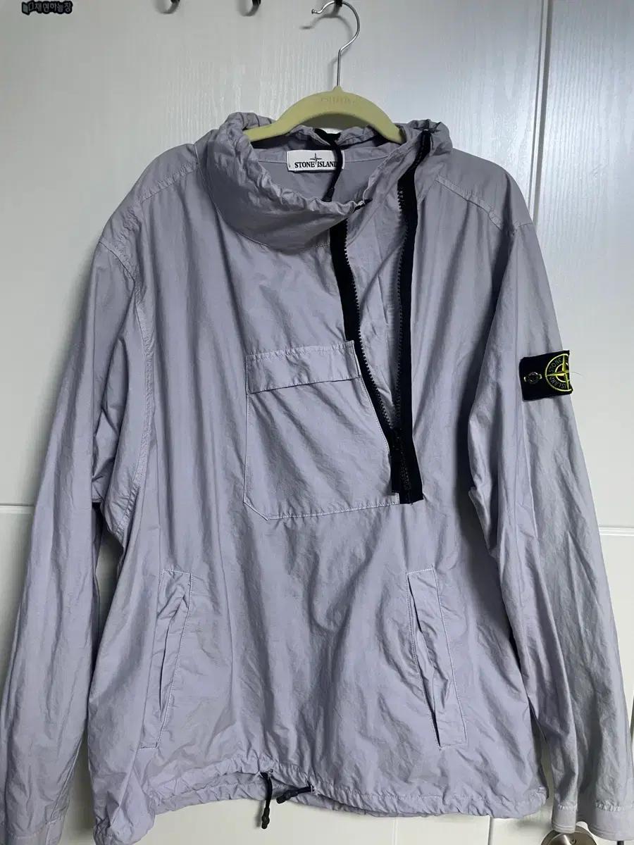 스톤아일랜드 라이트 코튼 나일론 트윌 아노락 18ss (노엘)