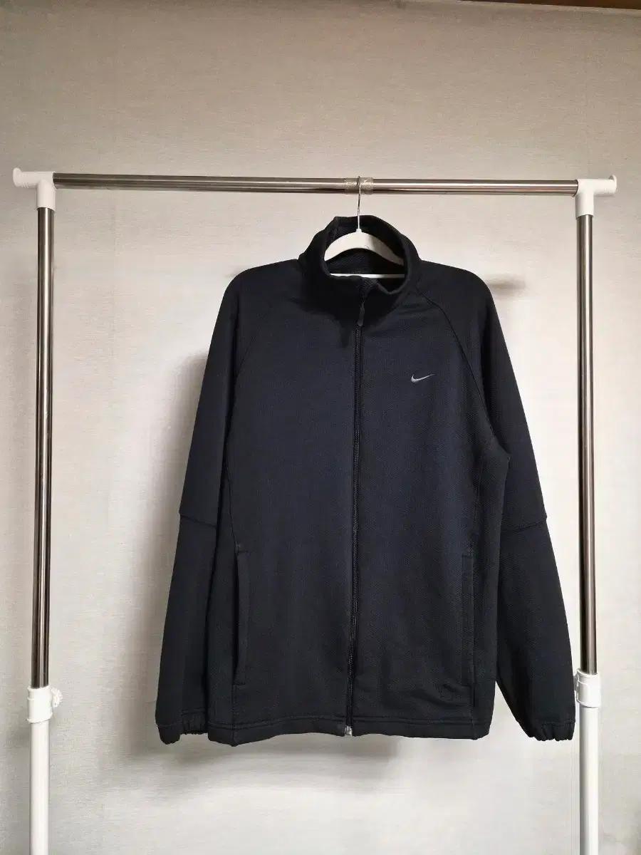 95) 나이키 블랙 트레이닝 집업 자켓
