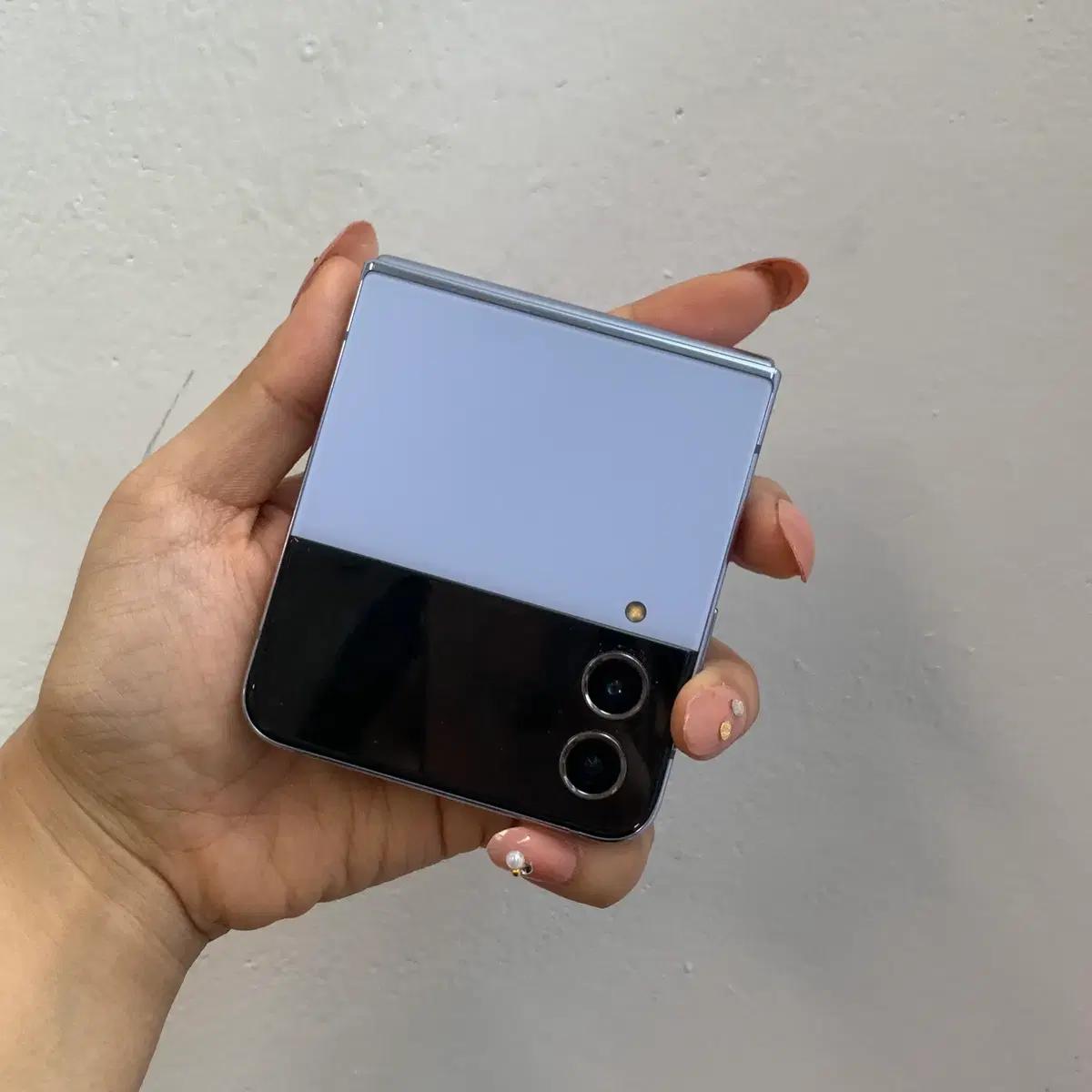 삼성 갤럭시Z플립4 팝니다 정상해지 중고폰 단말기