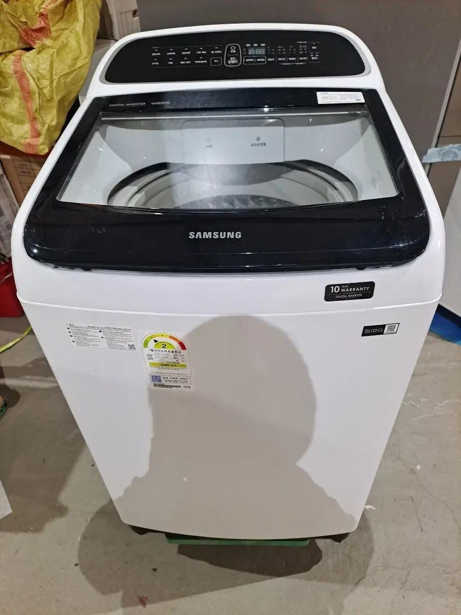 삼성 통돌이 세탁기 10KG WA10T5262BW