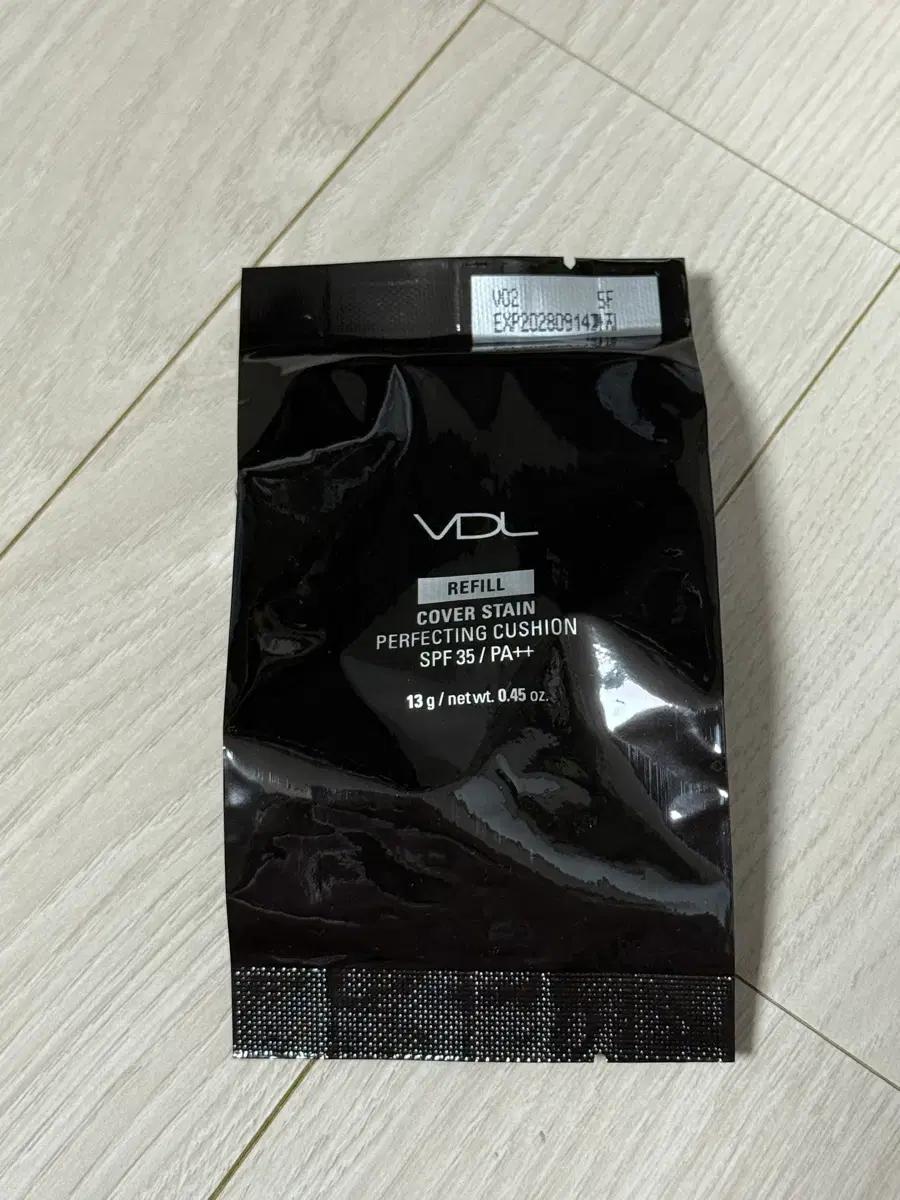 VDL 커버스테인 퍼펙팅 쿠션 리필 V02
