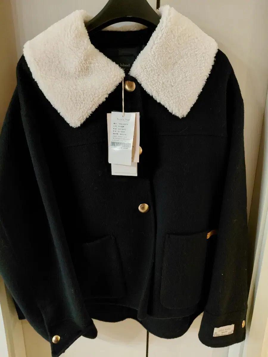 써스데이아일랜드숏코트