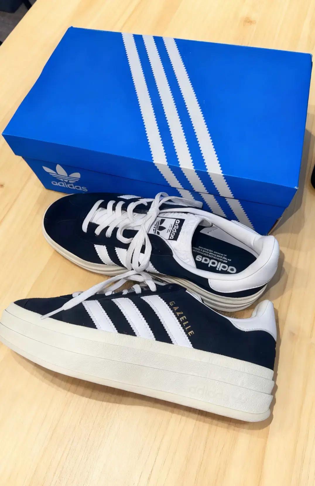 뉴발란스 1906N 크림 옐로우 M1906NLY
