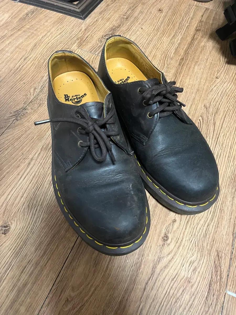 닥터마틴 1461 브라운 260