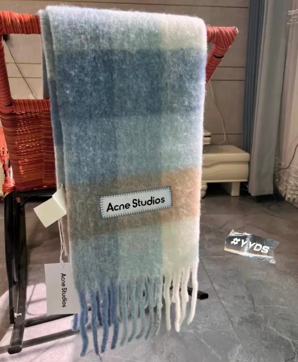 Acne Studios 아크네 스튜디오 체크 머플러 스카프