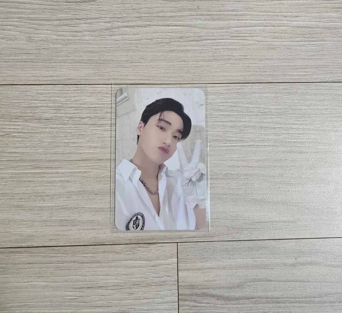 에이티즈 산 아웃로우 포카