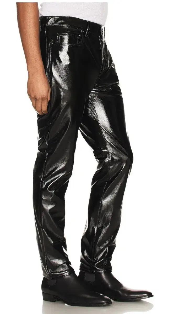 생로랑 샤이니 팬츠