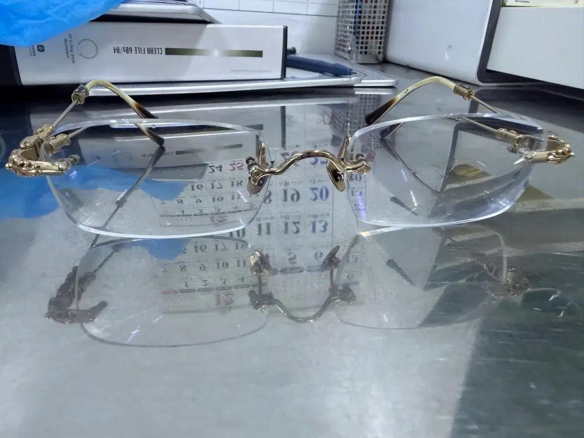 크롬하츠 필스3 골드