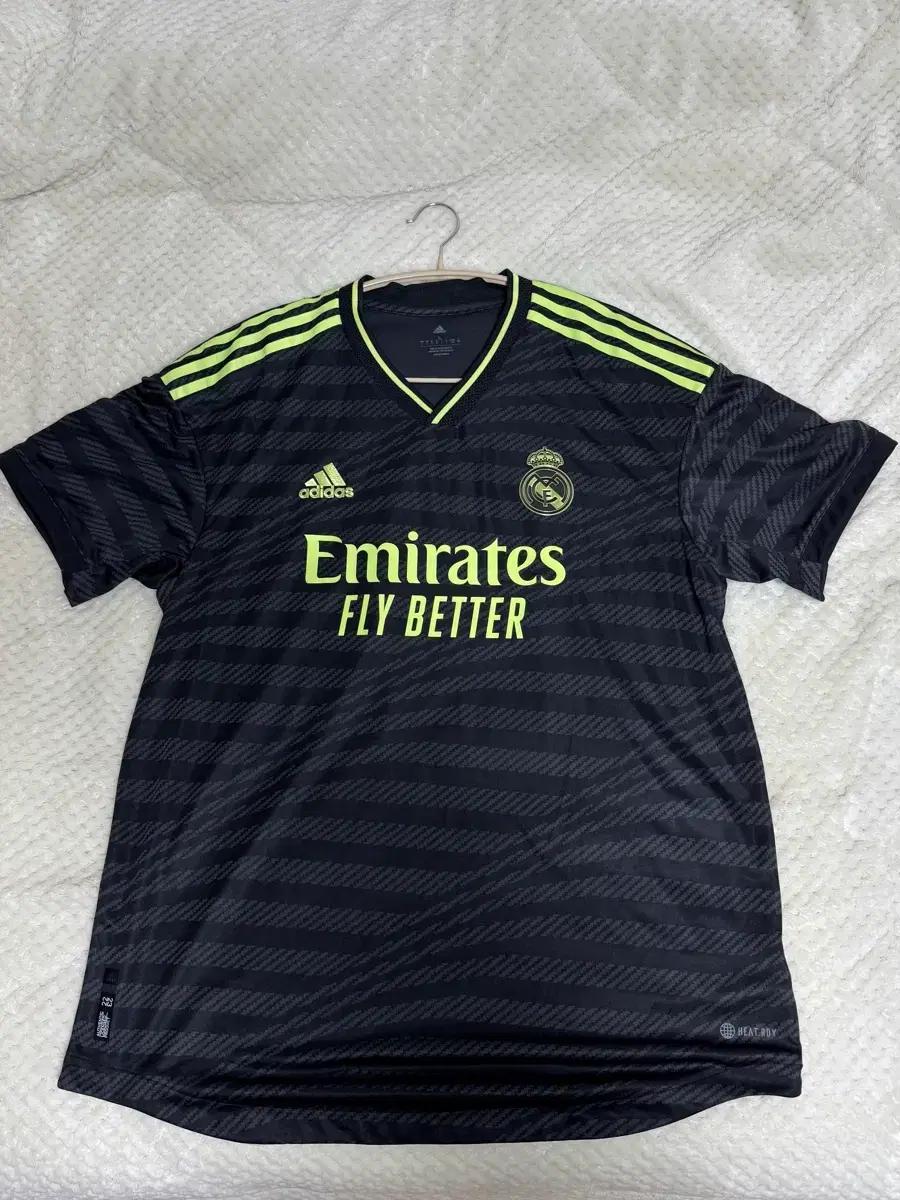 레알 마드리드 비니시우스 어센틱 유니폼